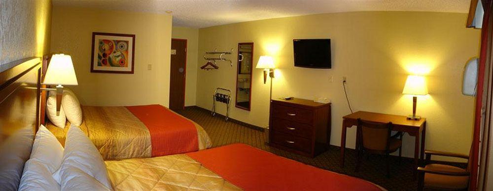 Red River Inn & Suites Fargo Exterior foto