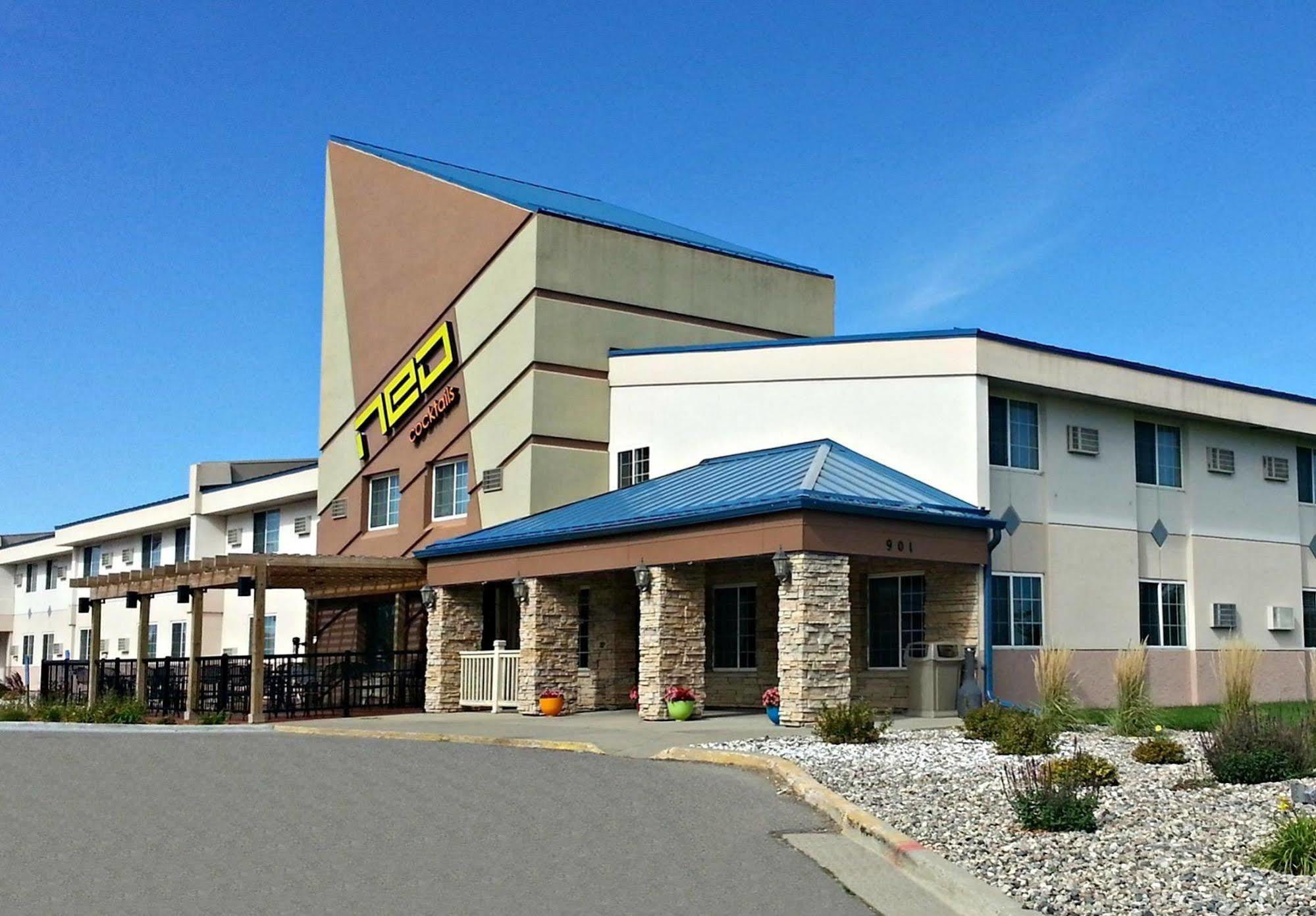 Red River Inn & Suites Fargo Exterior foto